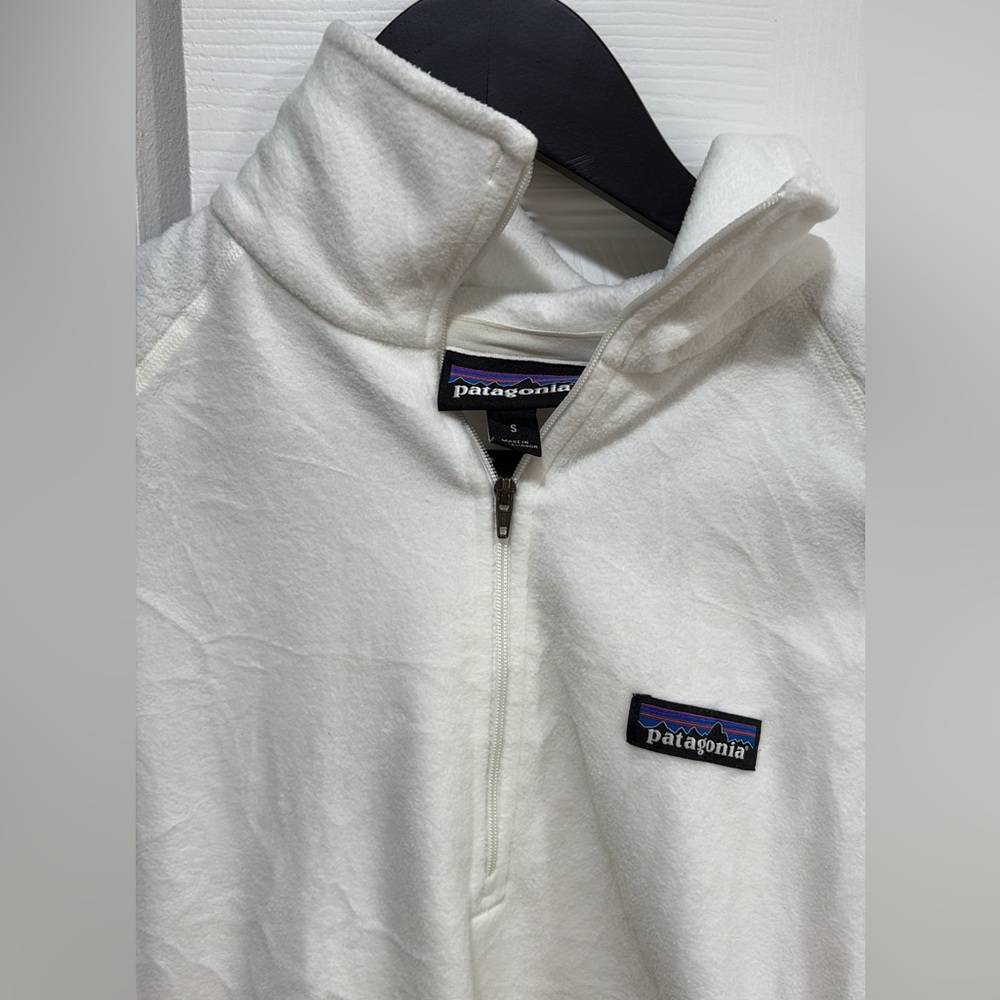 Patagonia White Fleece Half-Zip